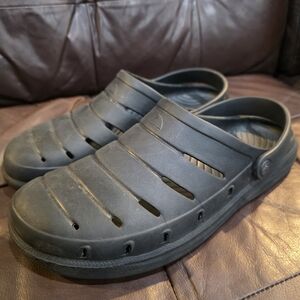 Men's Black Slip-On Loafers